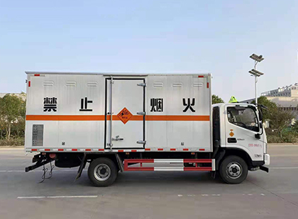 江城爆破器材运输车